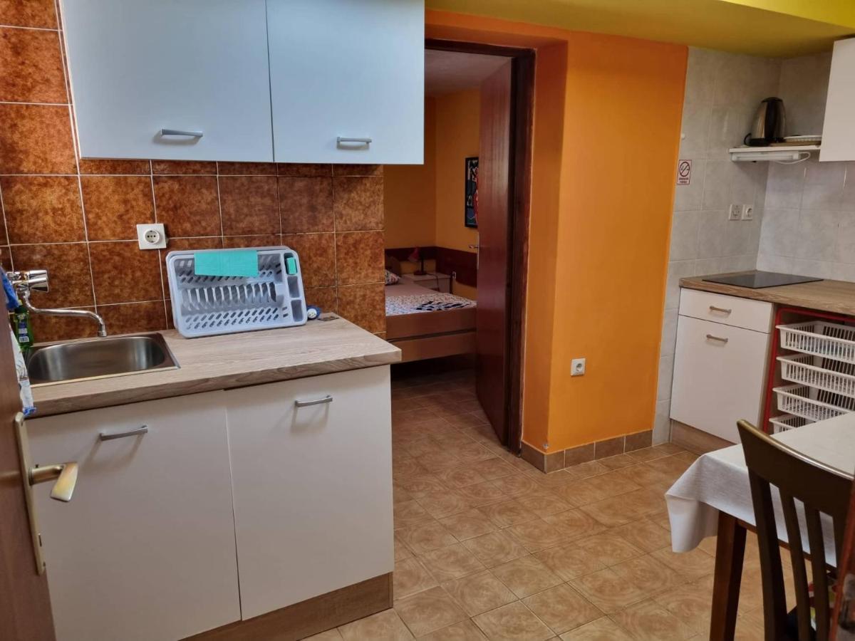 Apartments Jelena 佩罗杰 外观 照片